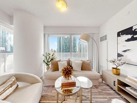 Photo 8 at 1504 - 88 Harbour Street, Waterfront Communities C1, Toronto