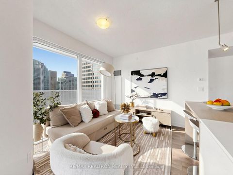 Photo 9 at 1504 - 88 Harbour Street, Waterfront Communities C1, Toronto