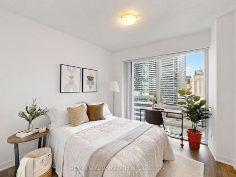 Photo 18 at 1504 - 88 Harbour Street, Waterfront Communities C1, Toronto