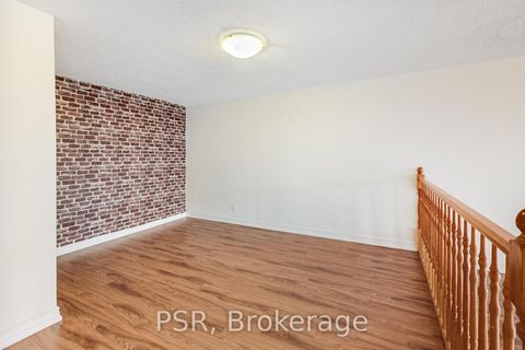 Photo 11 at 510 - 65 Scadding Avenue, Waterfront Communities C8, Toronto