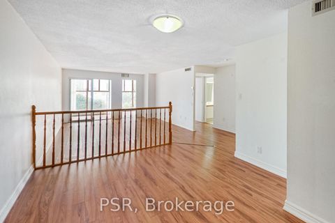 Photo 13 at 510 - 65 Scadding Avenue, Waterfront Communities C8, Toronto