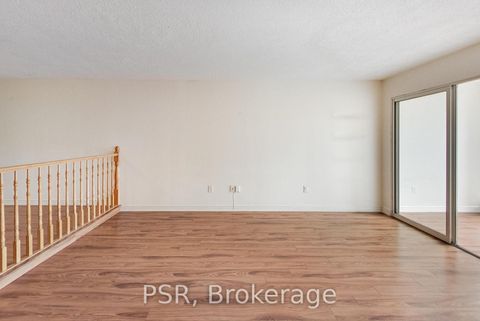Photo 17 at 510 - 65 Scadding Avenue, Waterfront Communities C8, Toronto