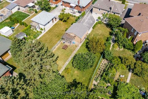 Photo 33 at 295 Falstaff Avenue, Maple Leaf, Toronto