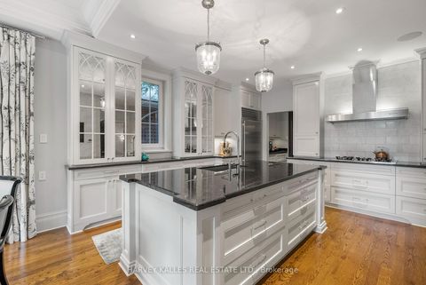 Photo 21 at 92 South Drive, Moore Park, Toronto
