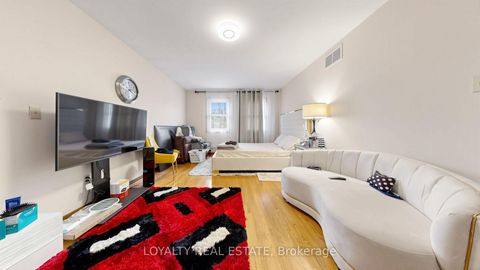 Photo 18 at 3435 Ellesmere Road, Highland Creek, Toronto