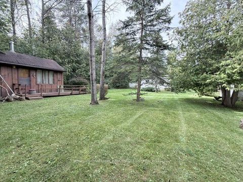 Photo 4 at 2151 Raynor Court, Alcona, Innisfil