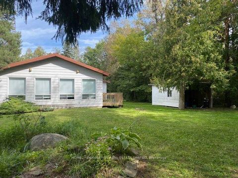 Photo 8 at 2151 Raynor Court, Alcona, Innisfil