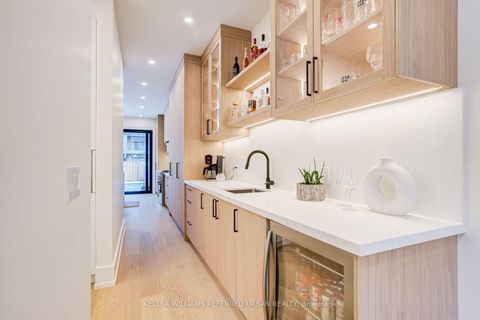 Photo 7 at 5 Bradbury Crescent, West Deane, Toronto