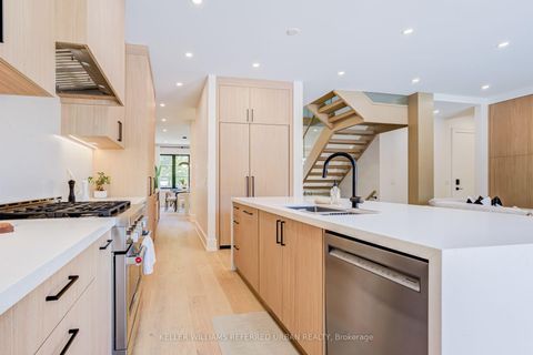 Photo 11 at 5 Bradbury Crescent, West Deane, Toronto