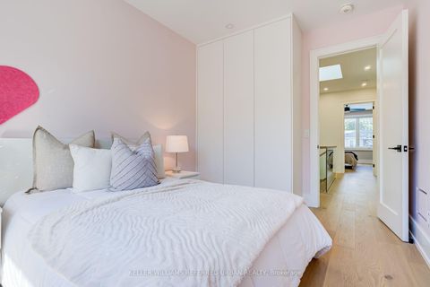 Photo 30 at 5 Bradbury Crescent, West Deane, Toronto
