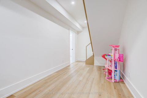 Photo 40 at 5 Bradbury Crescent, West Deane, Toronto