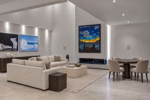 Photo 4 at 103 Old Colony Road, Windfields, Toronto