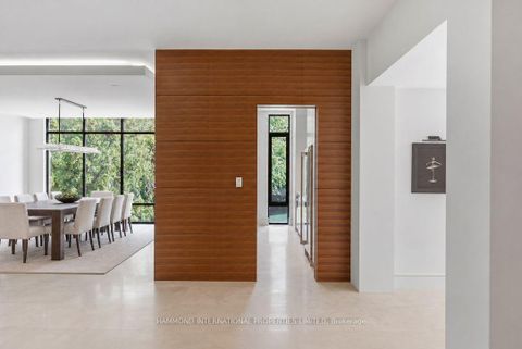 Photo 9 at 103 Old Colony Road, Windfields, Toronto