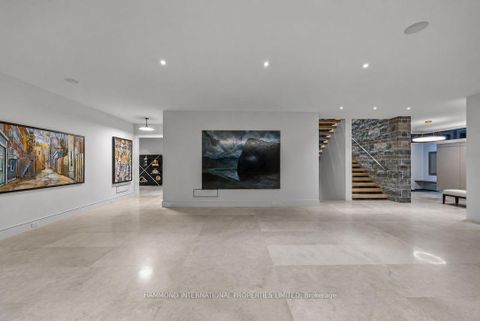 Photo 10 at 103 Old Colony Road, Windfields, Toronto