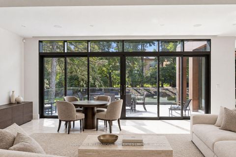 Photo 14 at 103 Old Colony Road, Windfields, Toronto