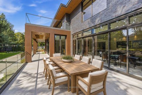 Photo 24 at 103 Old Colony Road, Windfields, Toronto