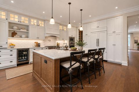 Photo 12 at 40 Sultana Avenue, Lawrence, Toronto