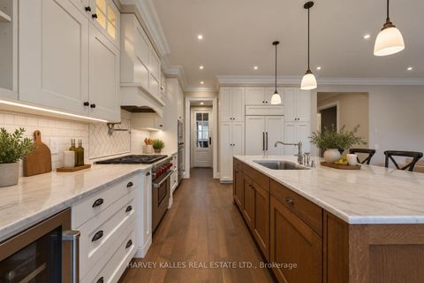 Photo 13 at 40 Sultana Avenue, Lawrence, Toronto