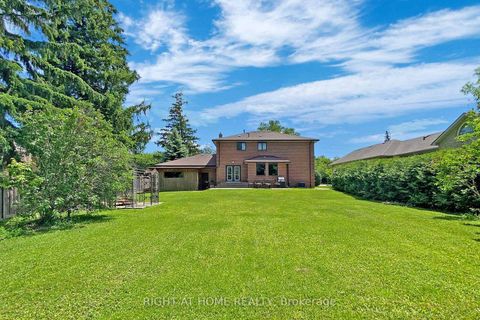 Photo 1 at 350 Sunset Beach Road, Oak Ridges Lake Wilcox, Richmond Hill