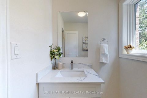 Photo 14 at 350 Sunset Beach Road, Oak Ridges Lake Wilcox, Richmond Hill