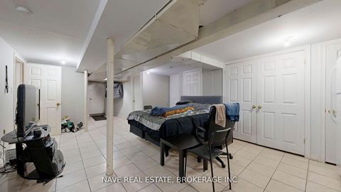 Photo 32 at 9747 Bathurst Street, North Richvale, Richmond Hill
