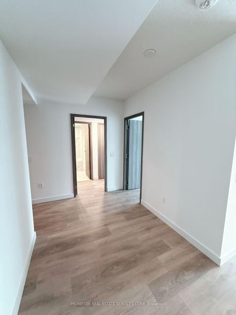 Photo 14 at 931 - 3 Concord City Place Way, Waterfront Communities C1, Toronto