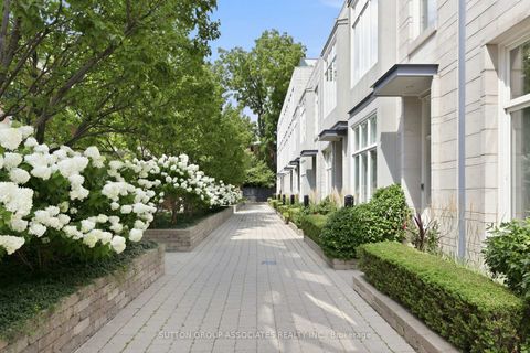 Photo 0 at TH9 - 385 Brunswick Avenue, Annex, Toronto
