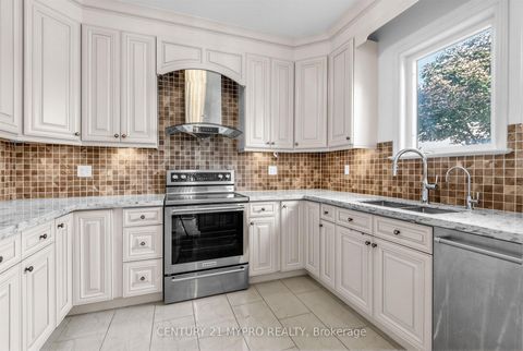 Photo 20 at 250 Summeridge Drive, Patterson, Vaughan