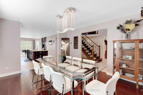 Photo 15 at 26 Albery Crescent, Aurora Highlands, Aurora