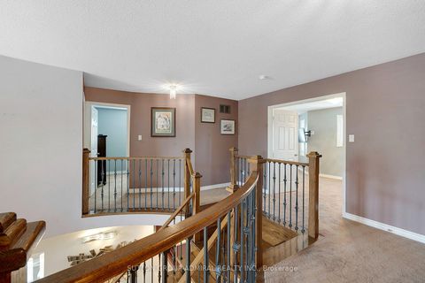 Photo 25 at 26 Albery Crescent, Aurora Highlands, Aurora
