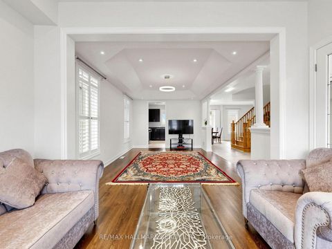 Photo 6 at 16 Mercury Avenue, Keswick South, Georgina