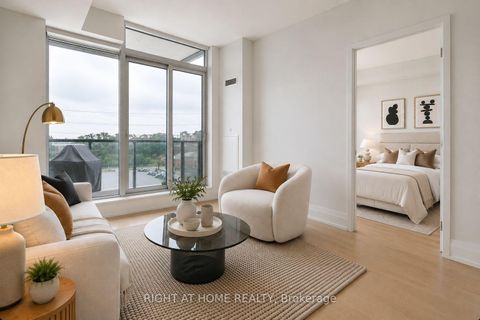 Photo 5 at 308 - 25 Malcolm Road, Leaside, Toronto
