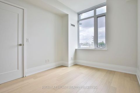 Photo 18 at 308 - 25 Malcolm Road, Leaside, Toronto