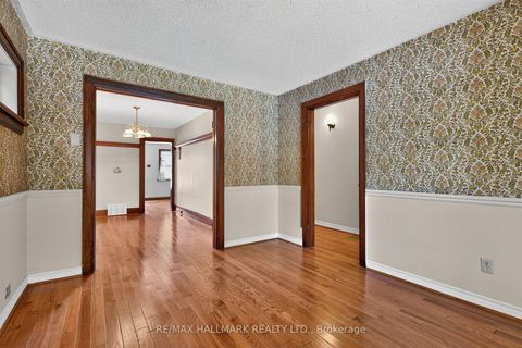 Photo 7 at 631 Lauder Avenue, Oakwood Village, Toronto