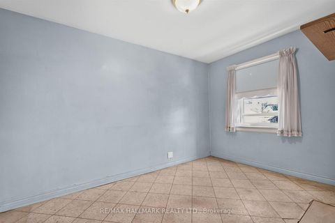 Photo 15 at 631 Lauder Avenue, Oakwood Village, Toronto