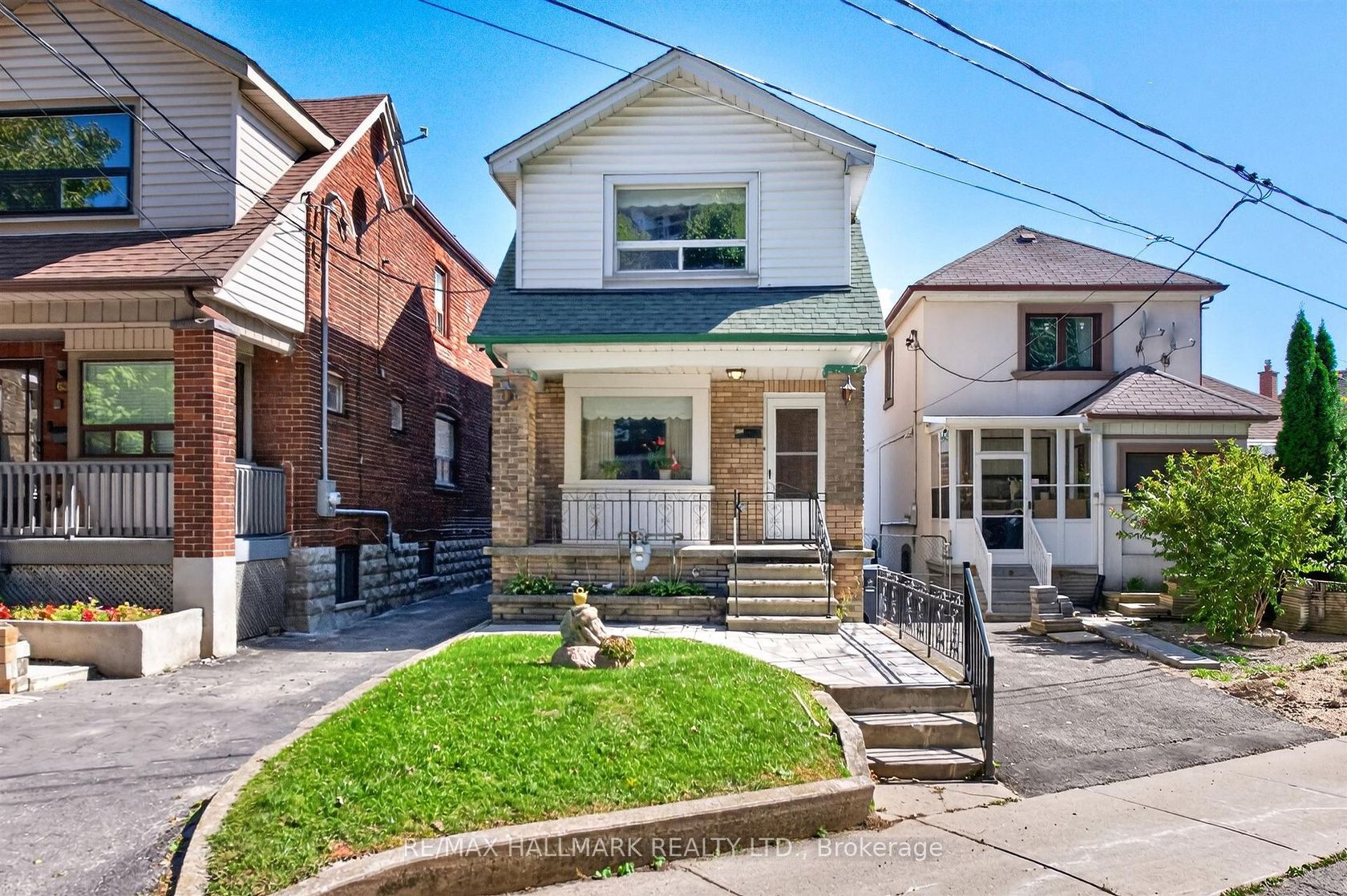 631 Lauder Avenue, Oakwood Village, Toronto 