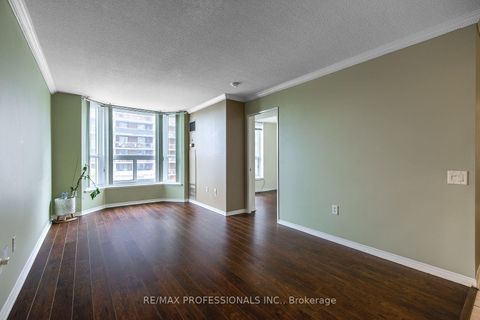 Photo 3 at 207 - 11 Thorncliffe Pk Drive, Thorncliffe Park, Toronto