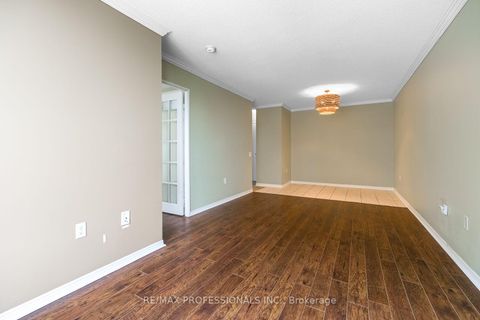 Photo 5 at 207 - 11 Thorncliffe Pk Drive, Thorncliffe Park, Toronto