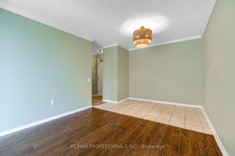 Photo 6 at 207 - 11 Thorncliffe Pk Drive, Thorncliffe Park, Toronto