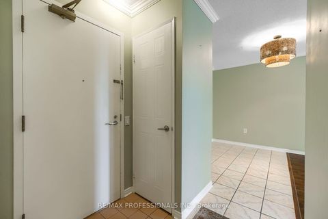 Photo 17 at 207 - 11 Thorncliffe Pk Drive, Thorncliffe Park, Toronto