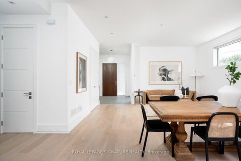 Photo 5 at 34 Edgecroft Road, Queensway, Toronto