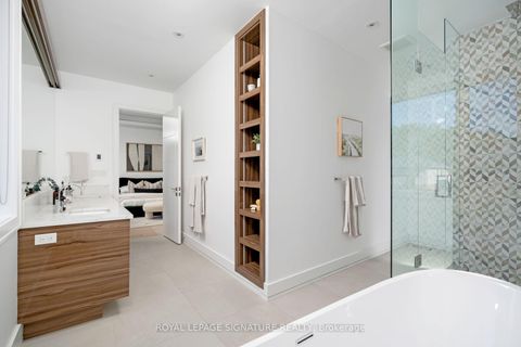 Photo 27 at 34 Edgecroft Road, Queensway, Toronto