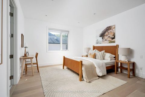 Photo 30 at 34 Edgecroft Road, Queensway, Toronto