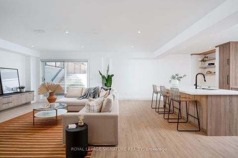 Photo 39 at 34 Edgecroft Road, Queensway, Toronto