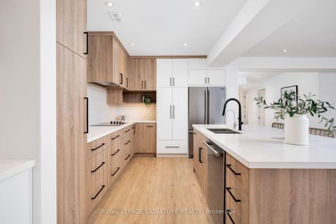Photo 42 at 34 Edgecroft Road, Queensway, Toronto