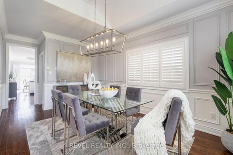 Photo 4 at 49 Victoria Street E, Cookstown, Innisfil