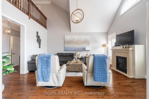 Photo 12 at 49 Victoria Street E, Cookstown, Innisfil
