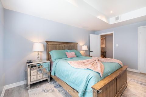 Photo 35 at 49 Victoria Street E, Cookstown, Innisfil
