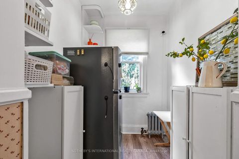 Photo 10 at 36 Hadley Road, Mount Pleasant East, Toronto