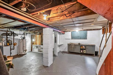 Photo 19 at 36 Hadley Road, Mount Pleasant East, Toronto